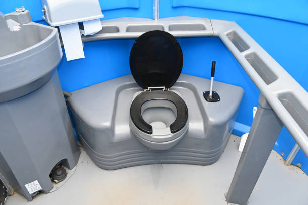 Best Porta potty rental near me  in Erie, CO